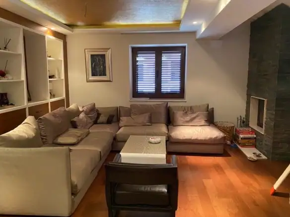 Četvorosoban stan 160 m² – Stari Grad Kotor, Kotor — fotografija 7