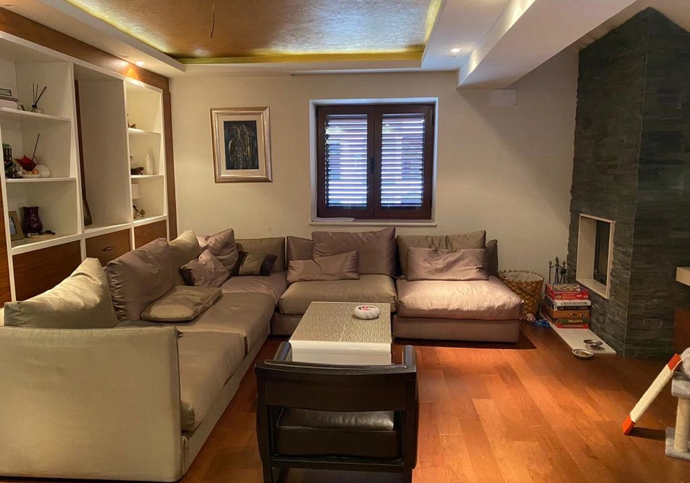 Cetvorosoban-stan-u-Starom-Gradu-Kotor-Kotor-6 Četvorosoban stan 160 m² – Stari Grad Kotor, Kotor — fotografija 7