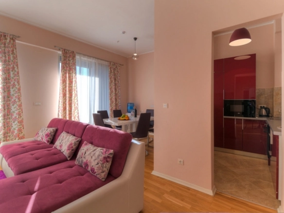 Trosoban stan 104 m² – Vidikovac, Budva — fotografija 4