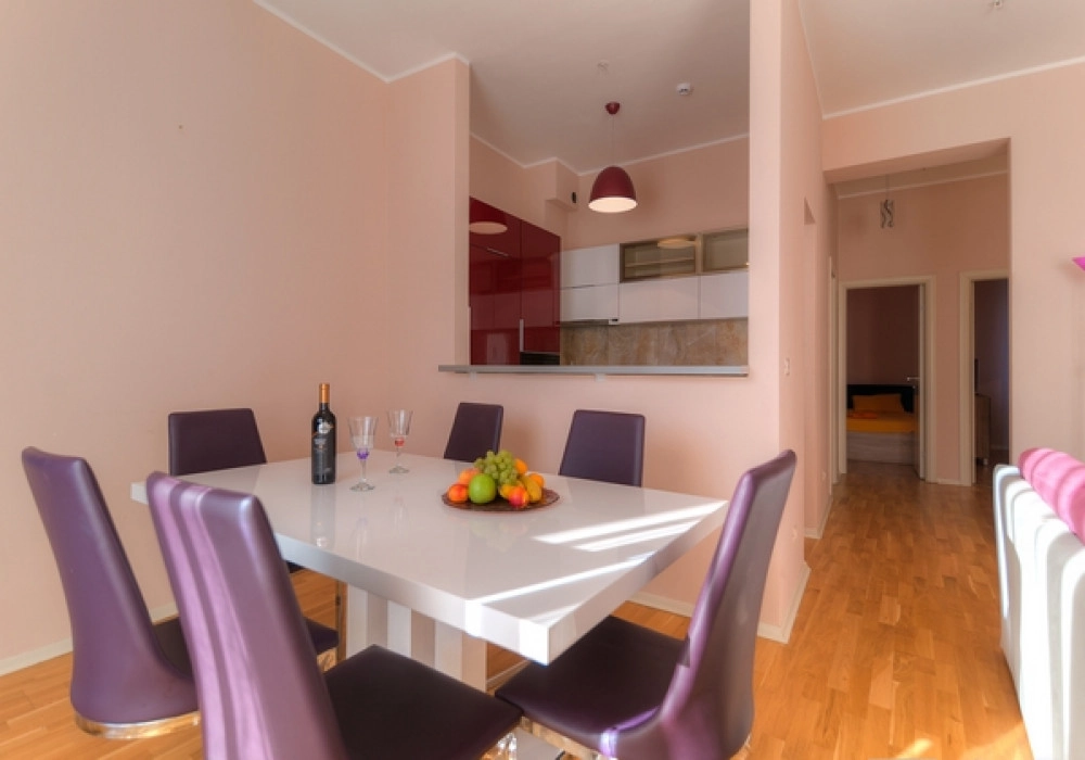 Trosoban-stan-u-kompleksu-Harmonia-Vidikovac-Budva-4 Trosoban stan 104 m² – Vidikovac, Budva — fotografija 5