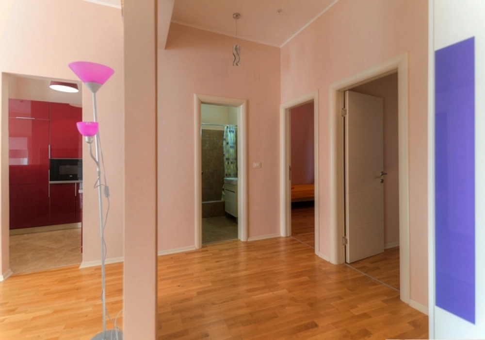 Trosoban-stan-u-kompleksu-Harmonia-Vidikovac-Budva-12 Trosoban stan 104 m² – Vidikovac, Budva — fotografija 13