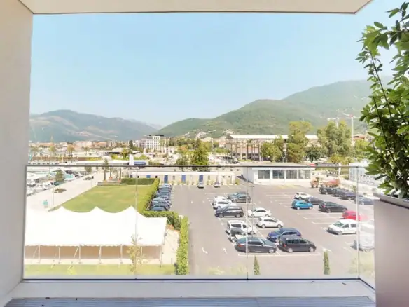 Jednosoban stan 77 m² – Gorica, Tivat — fotografija 7