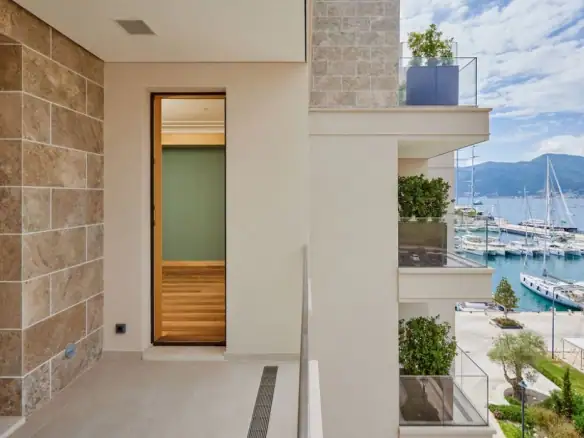 Jednosoban stan 77 m² – Gorica, Tivat — fotografija 3