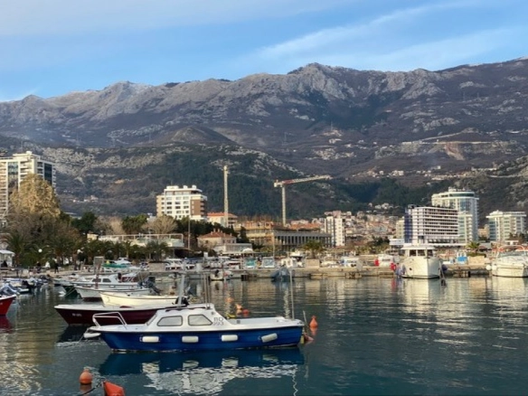 Jednosoban stan 84 m² – Centar, Budva — fotografija 5
