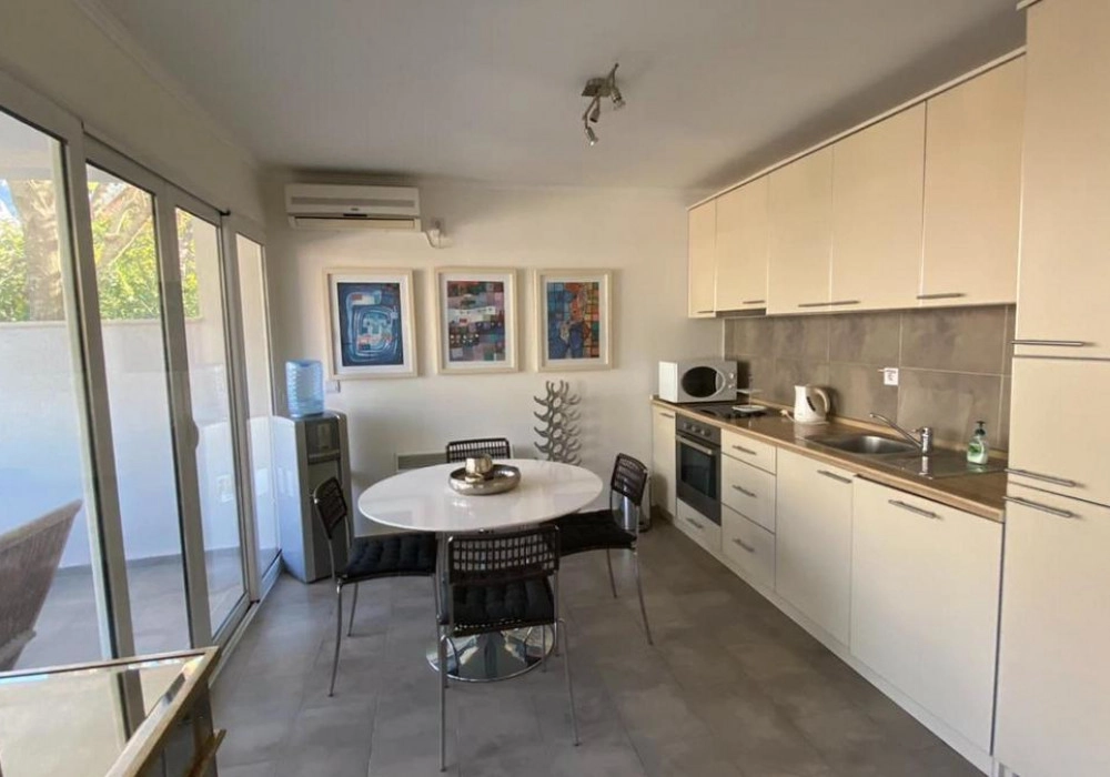 Kuca-sa-bazenom-u-Prcanju-Kotor-6 Kuća 273 m² – Prčanj, Kotor — fotografija 7