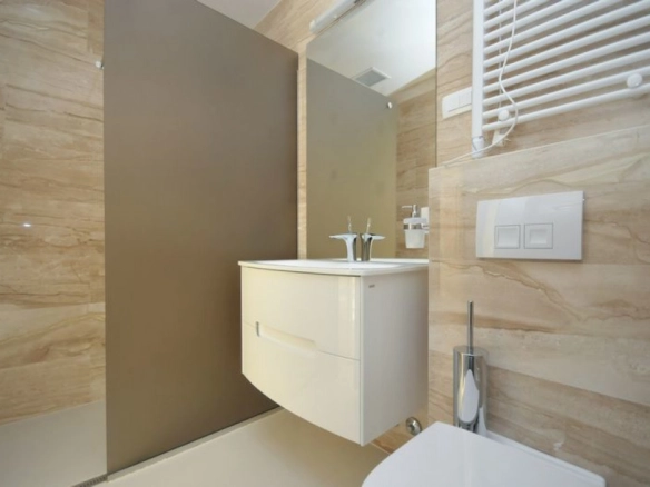 Dvosoban stan 104 m² – Centar, Budva — fotografija 11