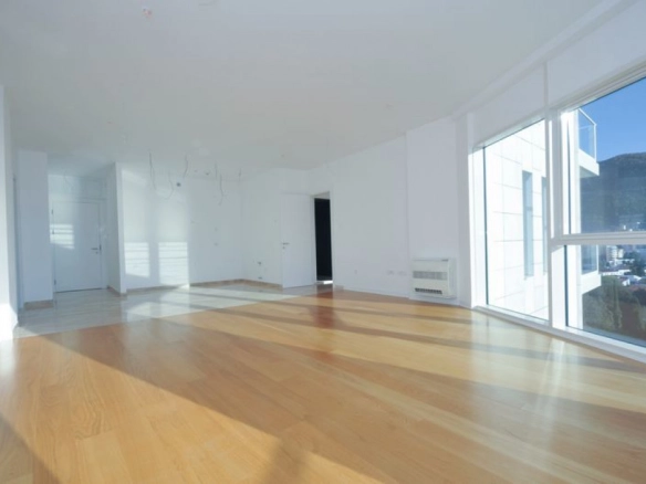 Dvosoban stan 104 m² – Centar, Budva — fotografija 14