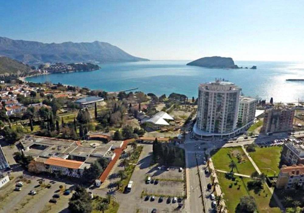 Dvosoban-stan-u-centru-Budve-kompleks-Tre-Kane Dvosoban stan u centru Budve