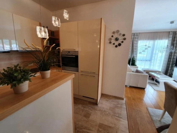Dvosoban stan 86 m² – Centar, Budva — fotografija 4