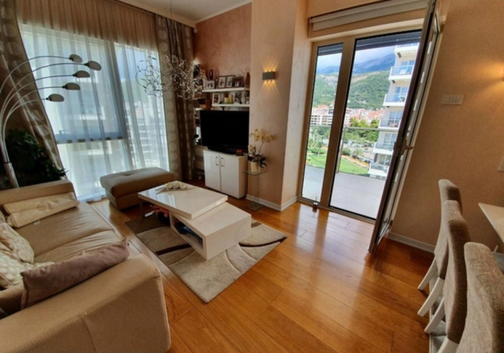 Dvosoban-stan-u-centru-Budve-kompleks-Tre-Kane-5 Dvosoban stan 86 m² – Centar, Budva — fotografija 6