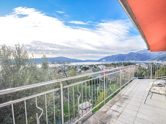 Kuća – Gorica, Tivat — fotografija 7