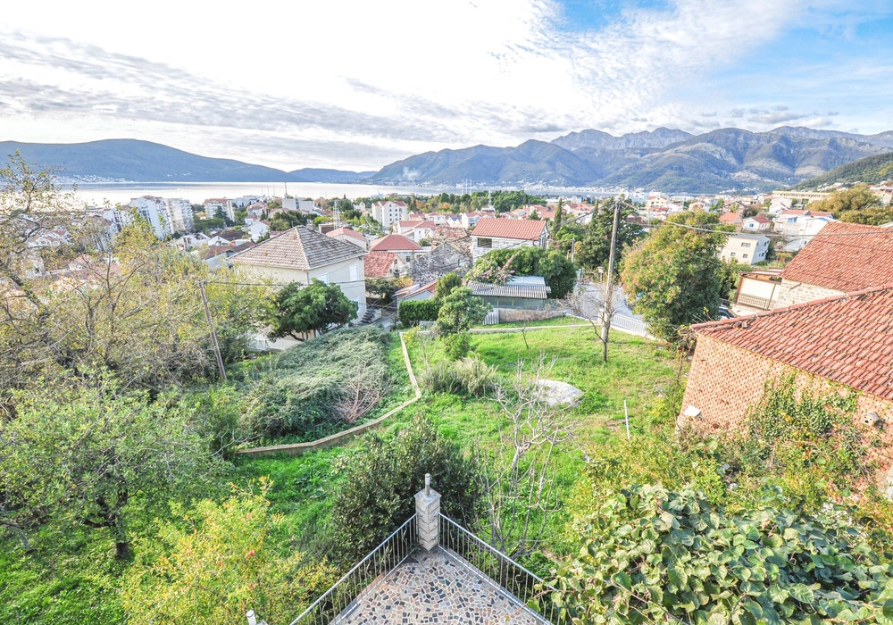 Kuca-sa-pogledom-na-more-u-Gorici-Tivat-9 Kuća – Gorica, Tivat — fotografija 10