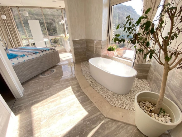 Trosoban stan 188 m² – Rafailovići, Budva — fotografija 14