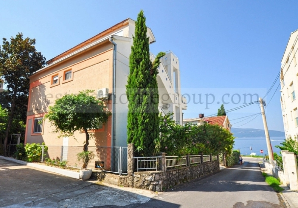 Kuca-sa-pet-spavacih-soba-u-Donjoj-Lastvi-Tivat-2 Kuća – Donja Lastva, Tivat — fotografija 3