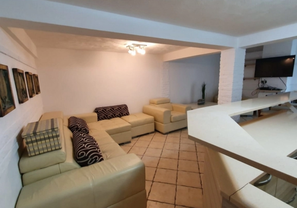Trosoban-stan-sa-pogledom-na-more-u-Rafailovicima-Budva-4 Trosoban stan 180 m² – Rafailovići, Budva — fotografija 5