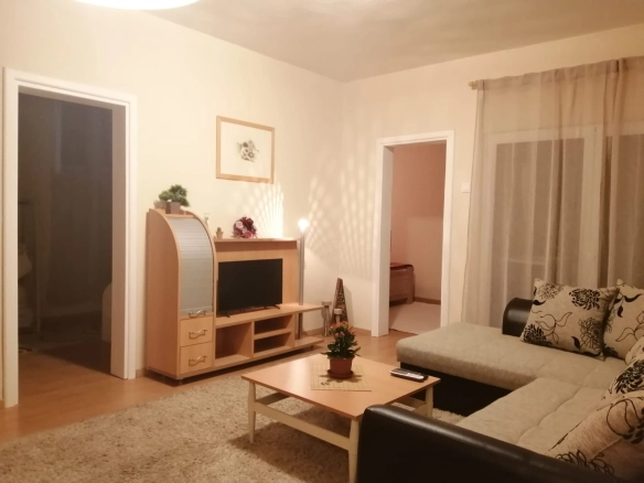 Kuća – Stara Varoš, Podgorica — fotografija 15