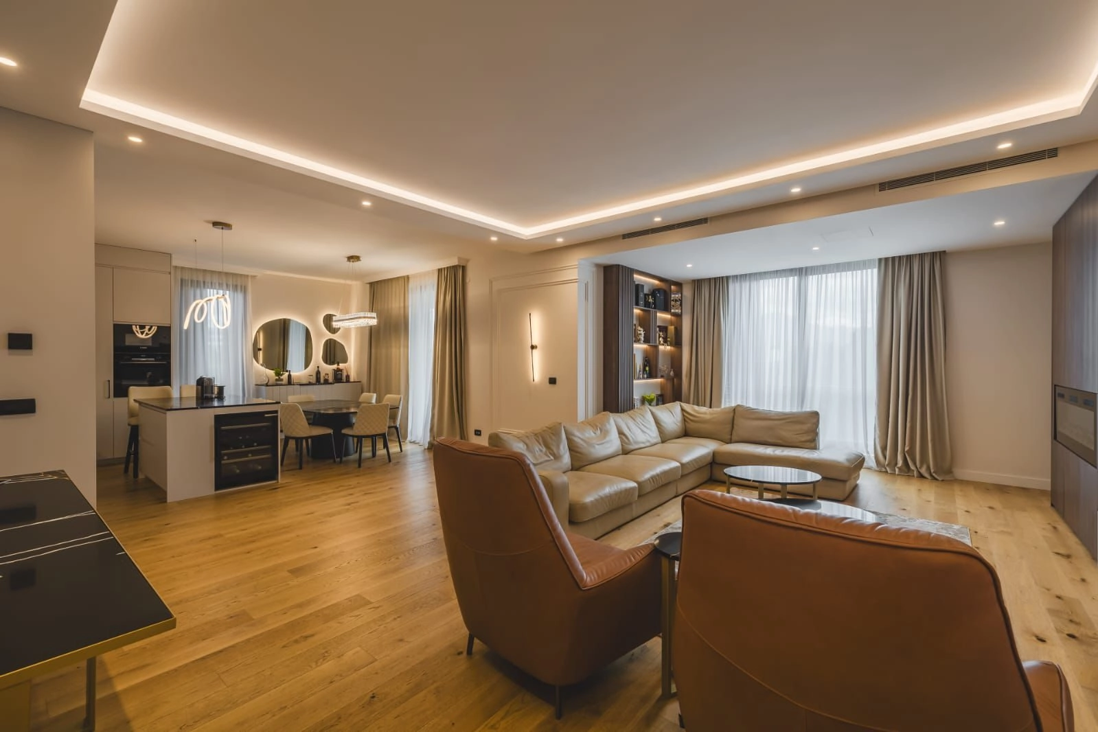 Trosoban-stan-148-m²-u-naselju-Centar-Podgorica-6 Trosoban stan – Centar, Podgorica — fotografija 7