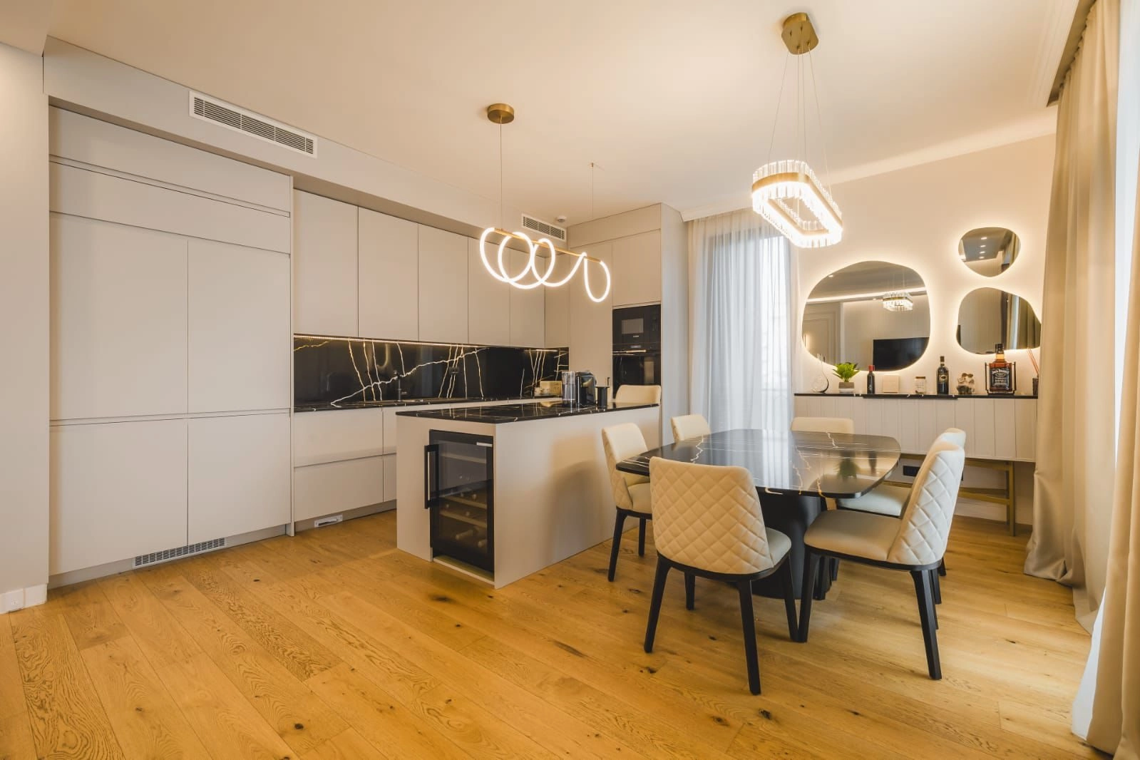 Trosoban-stan-148-m²-u-naselju-Centar-Podgorica-9 Trosoban stan – Centar, Podgorica — fotografija 10