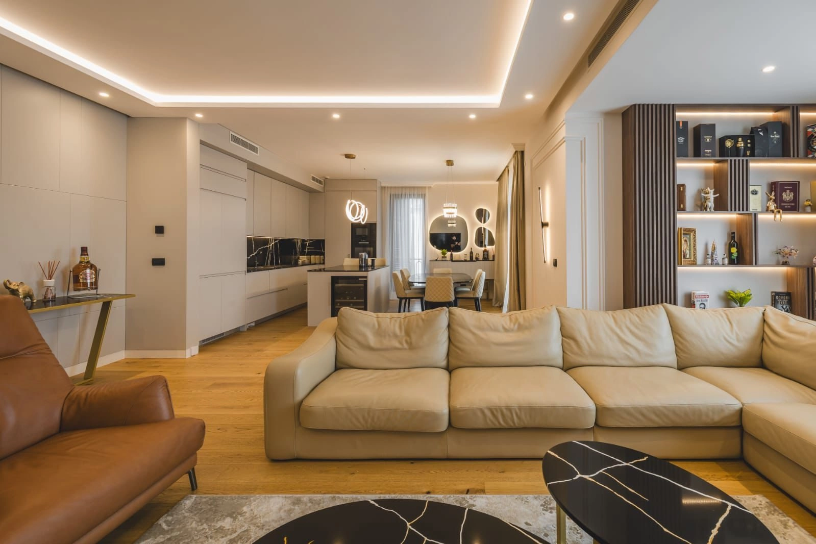 Trosoban-stan-148-m²-u-naselju-Centar-Podgorica-10 Trosoban stan – Centar, Podgorica — fotografija 11