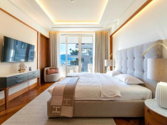 Jednosoban stan 81 m² – Tivat — fotografija 2