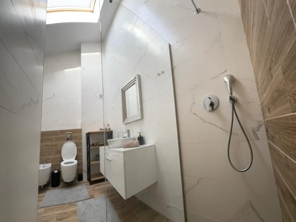 Trosoban stan 110 m² – Momišići, Podgorica — fotografija 4