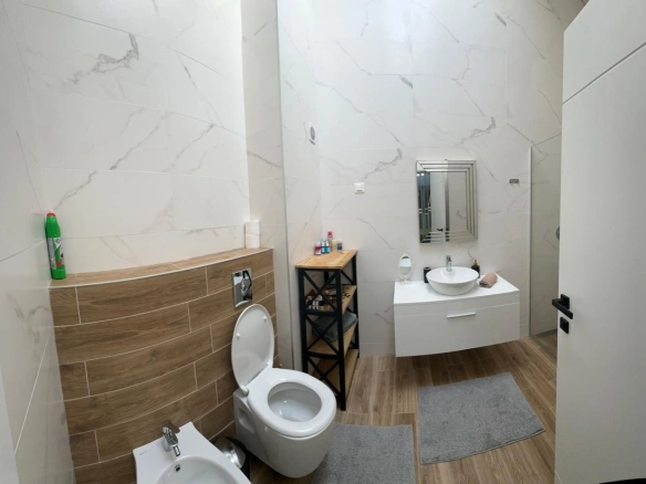 Trosoban stan 110 m² – Momišići, Podgorica — fotografija 8