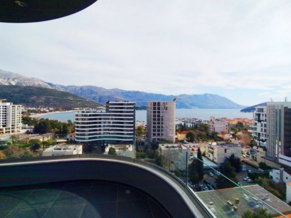 Trosoban stan 121 m² – Gospoština, Budva — fotografija 3