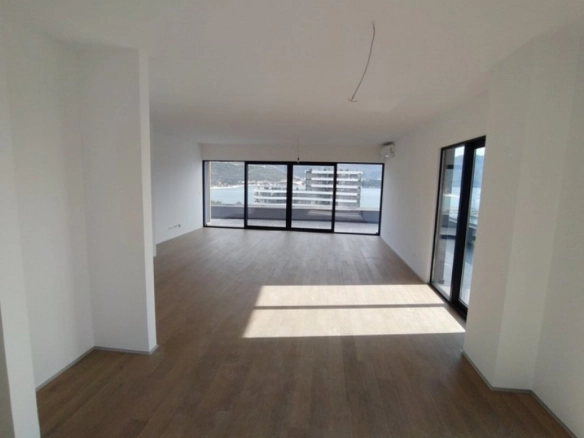 Trosoban stan 121 m² – Gospoština, Budva — fotografija 6