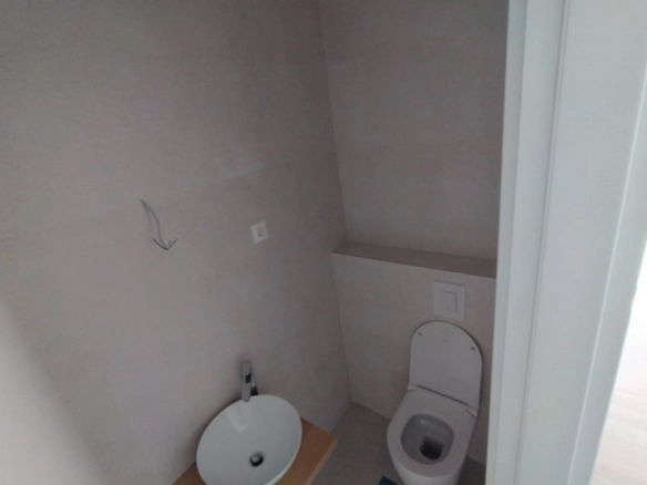 Trosoban stan 121 m² – Gospoština, Budva — fotografija 8
