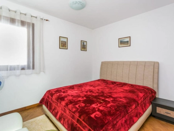 Trosoban stan 150 m² – Rafailovići, Budva — fotografija 6