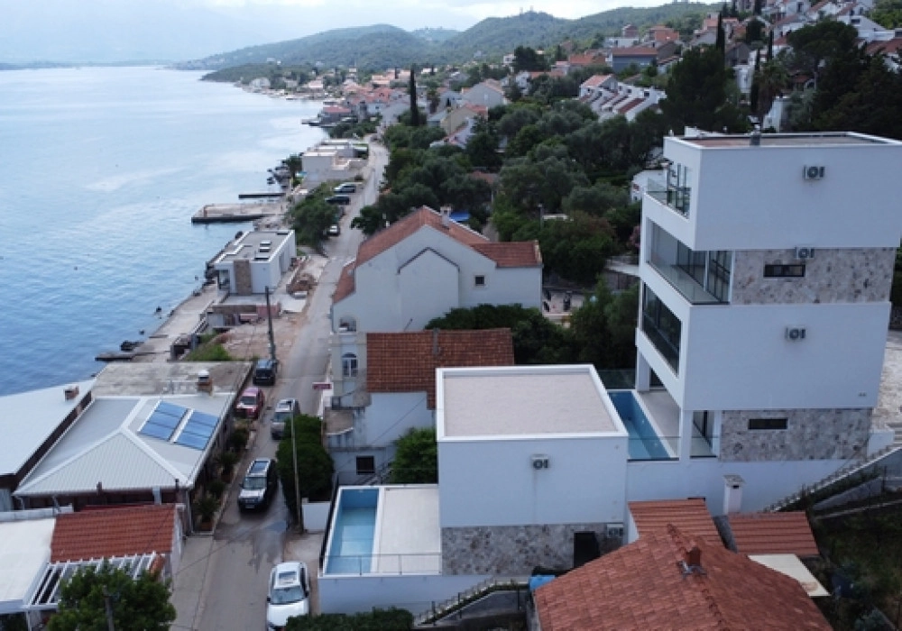 Nova-kuca-sa-bazenom-u-Krasicima-Tivat-8 Kuća – Krašići, Tivat — fotografija 9