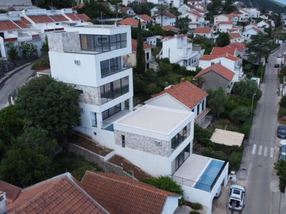 Kuća – Krašići, Tivat — fotografija 15