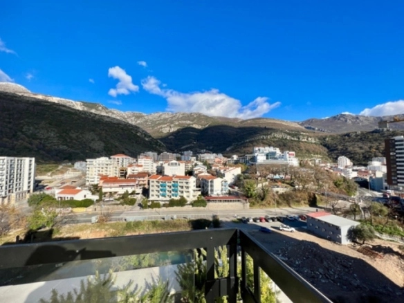 Dvosoban stan 113 m² – Bečići, Budva — fotografija 14