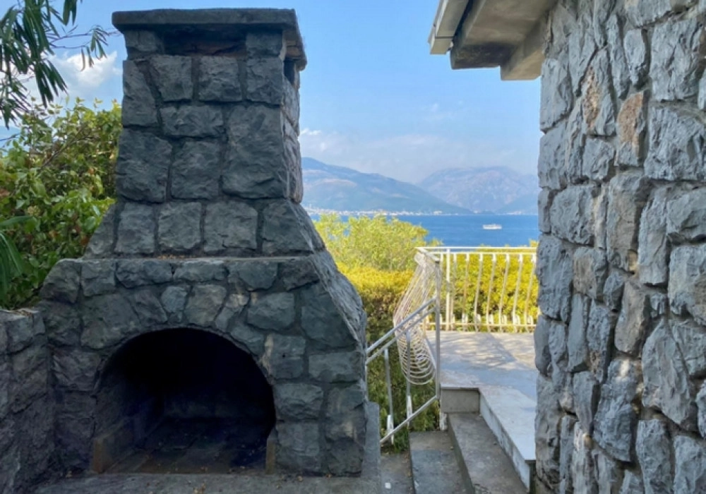 Kamena-kuca-uz-more-u-Kumboru-Herceg-Novi-8 Kuća – Kumbor, Herceg Novi — fotografija 9
