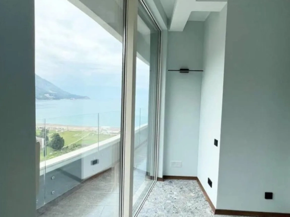 Trosoban stan 160 m² – Bečići, Budva — fotografija 6