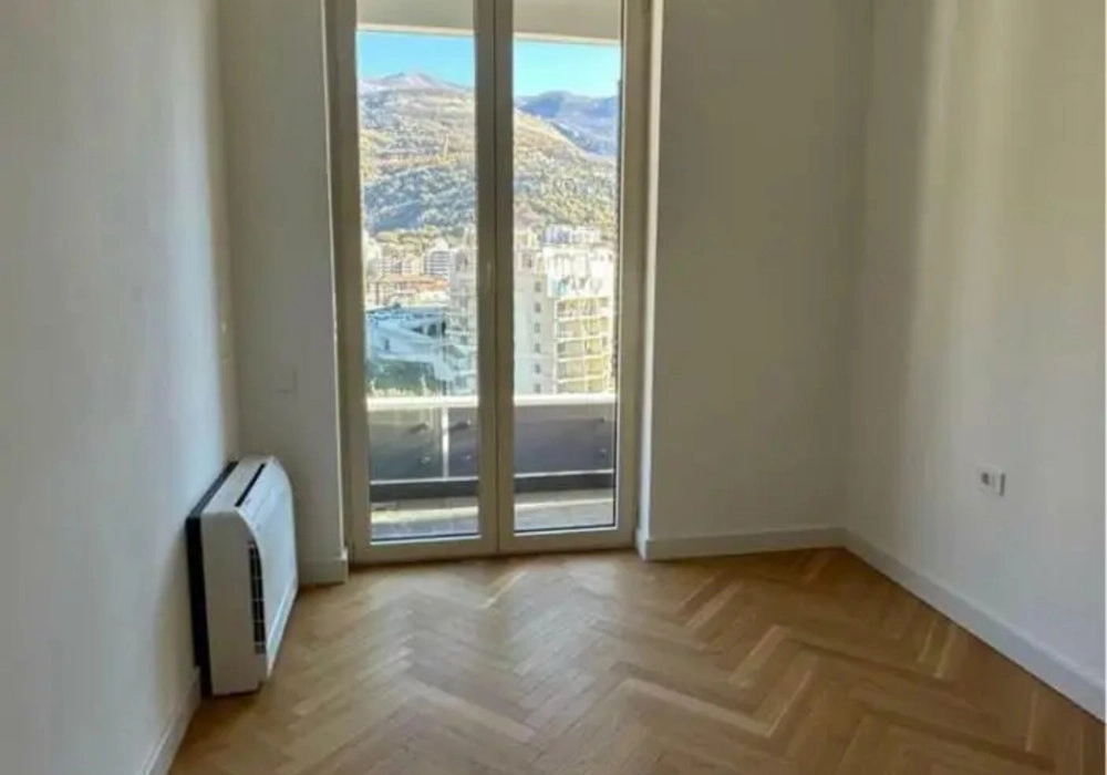 Trosoban-stan-u-novogradnji-Becici-Budva-6 Trosoban stan 160 m² – Bečići, Budva — fotografija 7