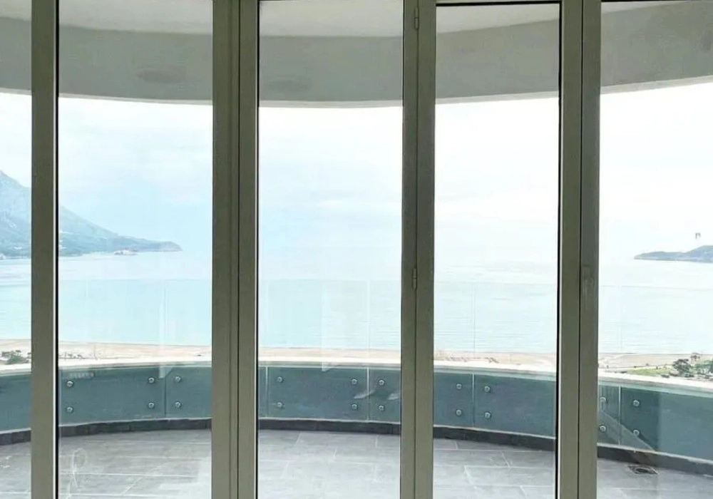 Trosoban-stan-u-novogradnji-Becici-Budva-14 Trosoban stan 160 m² – Bečići, Budva — fotografija 15