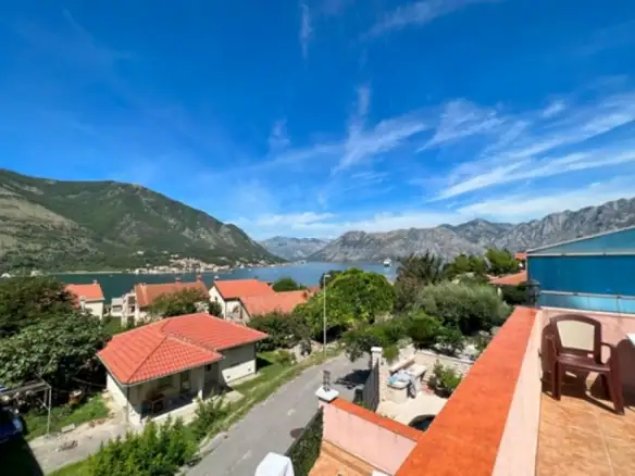 Hotel 255 m² – Dobrota, Kotor — fotografija 11