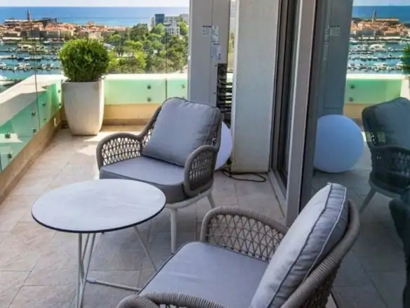 Trosoban stan 144 m² – Rozino, Budva — fotografija 7