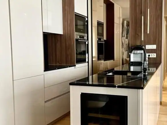 Trosoban stan 144 m² – Rozino, Budva — fotografija 15