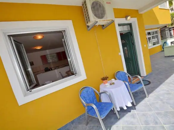 Hotel 450 m² – Muo, Kotor — fotografija 3