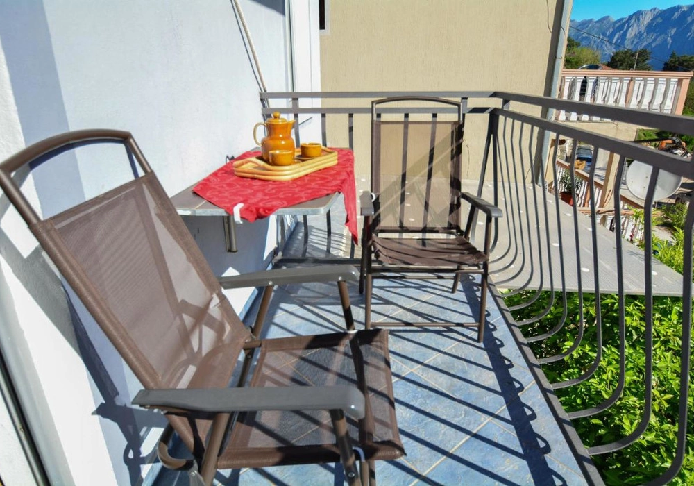 Hotel-sa-pogledom-na-more-u-Muu-Kotor-9 Hotel 450 m² – Muo, Kotor — fotografija 10