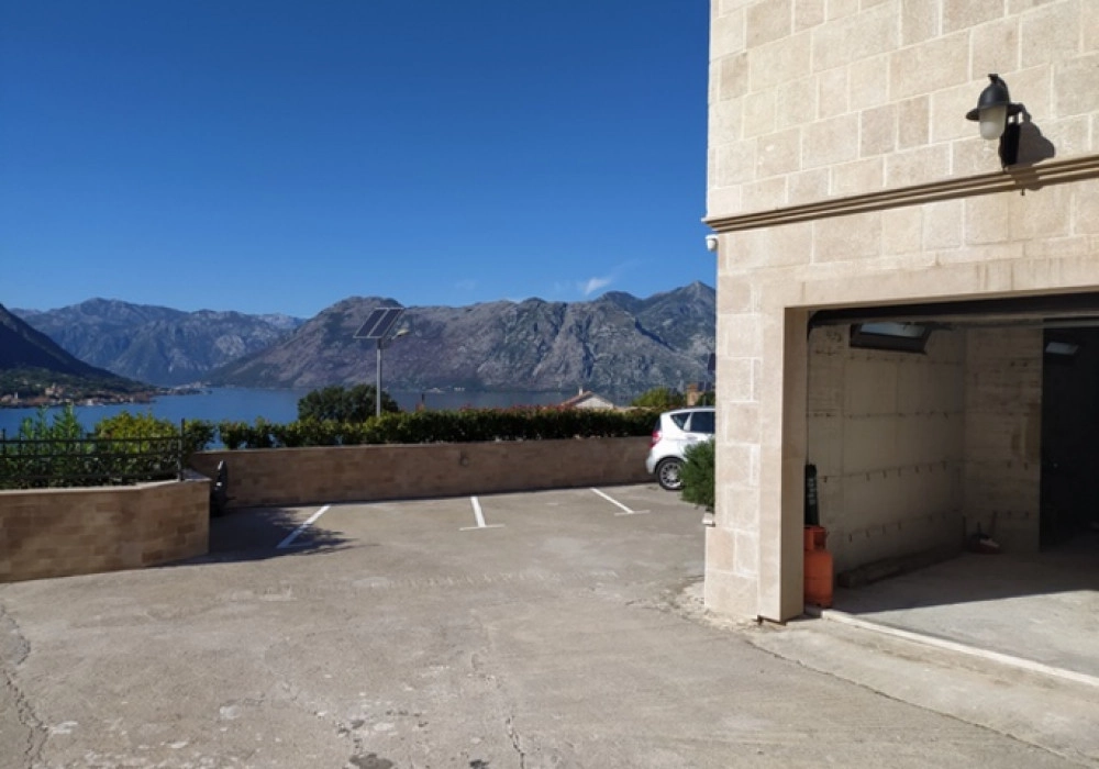 Trosoban-stan-u-novogradnji-Dobrota-Kotor-1 Trosoban stan 256 m² – Dobrota, Kotor — fotografija 2