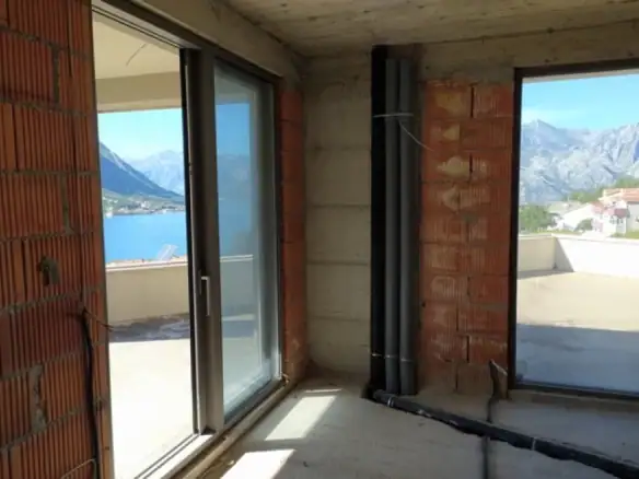 Trosoban stan 256 m² – Dobrota, Kotor — fotografija 13
