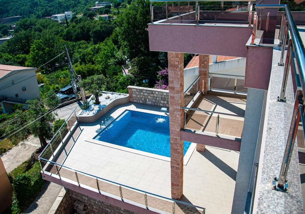 Kuca-s-bazenom-u-Viticima-Bar-10 Kuća 500 m² – Vitići, Bar — fotografija 11
