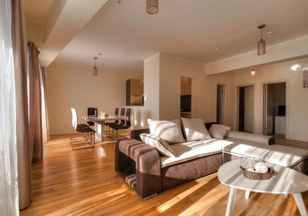Trosoban-stan-u-kompleksu-Harmonia-Vidikovac-Budva-2 Trosoban stan 125 m² – Vidikovac, Budva — fotografija 3