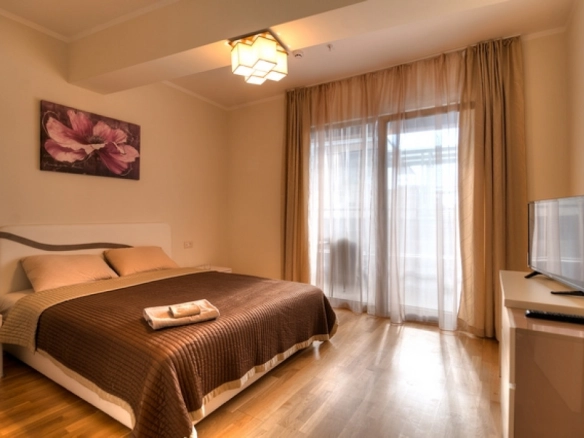 Trosoban stan 125 m² – Vidikovac, Budva — fotografija 8