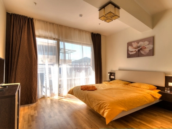 Trosoban stan 125 m² – Vidikovac, Budva — fotografija 8