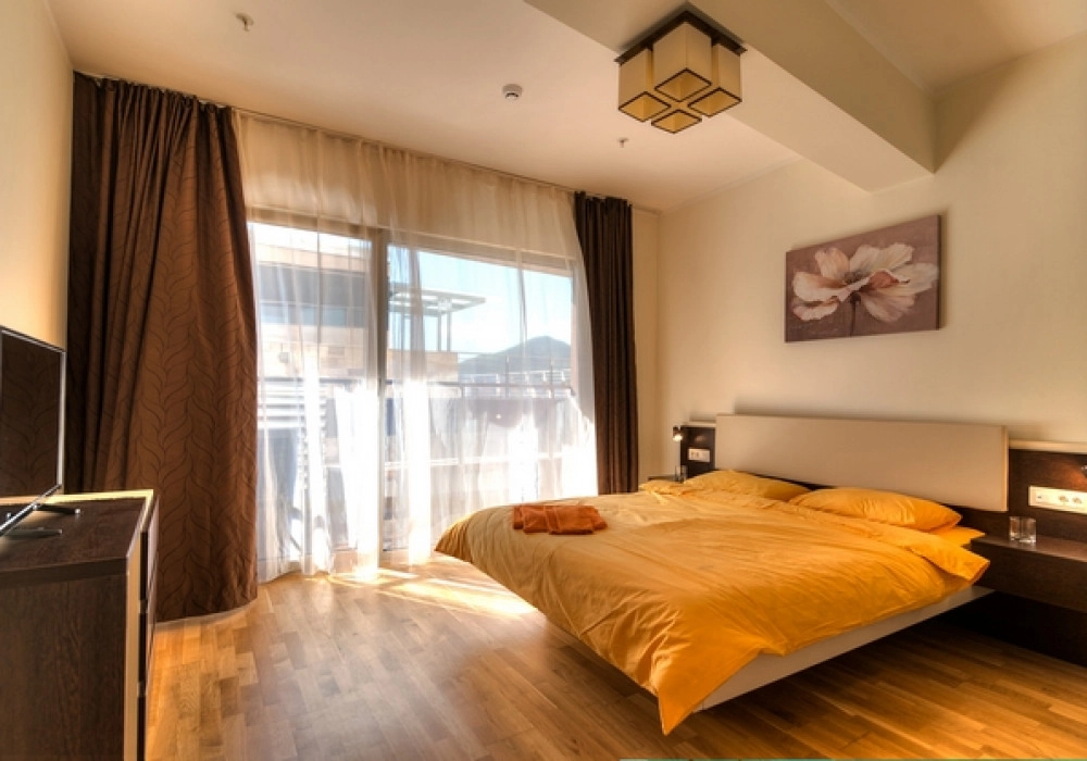 Trosoban-stan-u-kompleksu-Harmonia-Vidikovac-Budva-7 Trosoban stan 125 m² – Vidikovac, Budva — fotografija 8