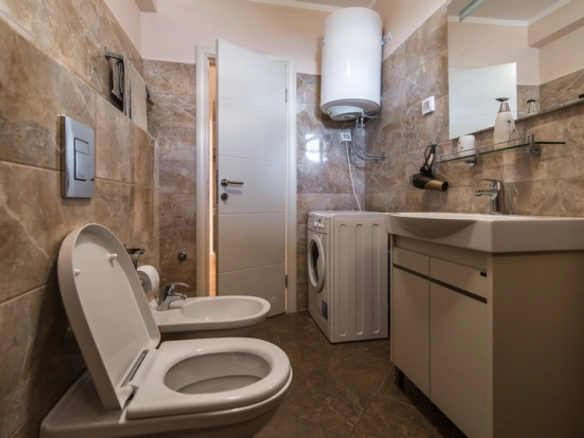 Trosoban stan 125 m² – Vidikovac, Budva — fotografija 11